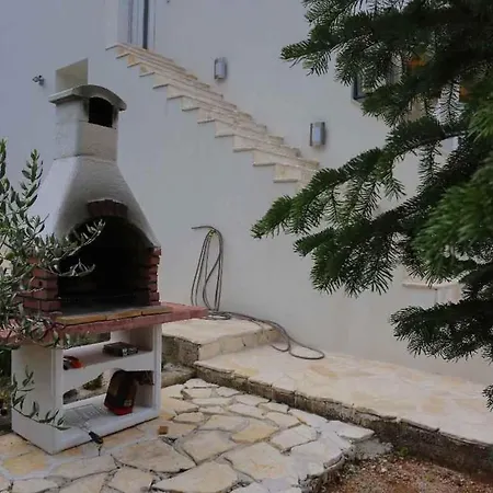 Apartmán Studio In Supetar/insel Brac 38121 *
