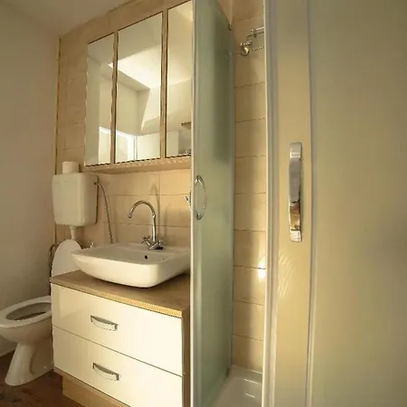 Studio In Supetar/insel Brac 38121 *